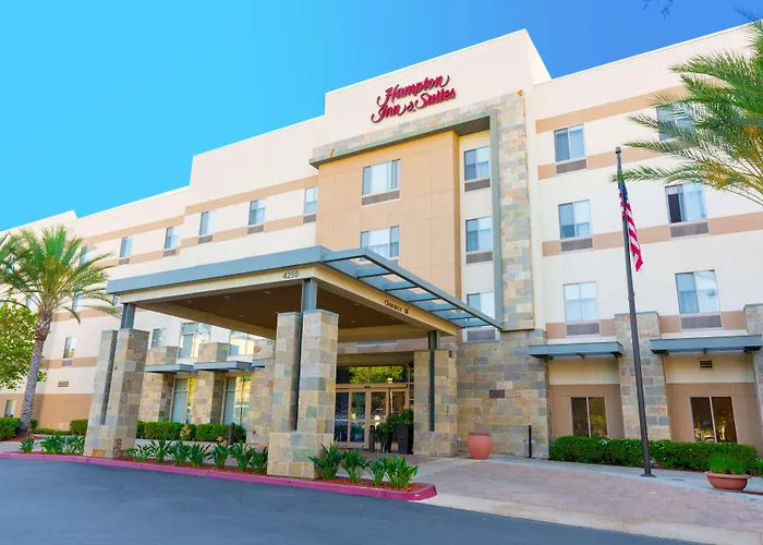 Hampton Inn & Suites Riverside/Corona East