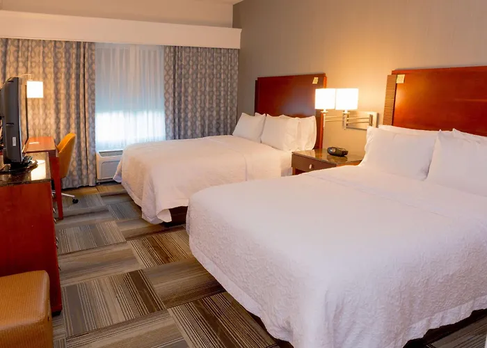 Hampton Inn & Suites Riverside/Corona East