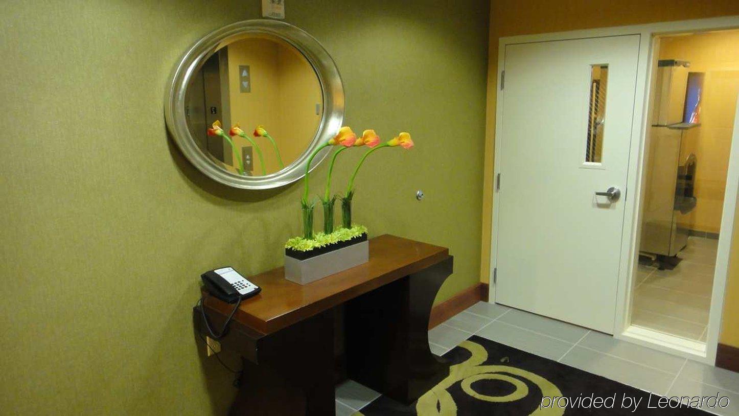 Hampton & Riverside/corona East 3* Riverside