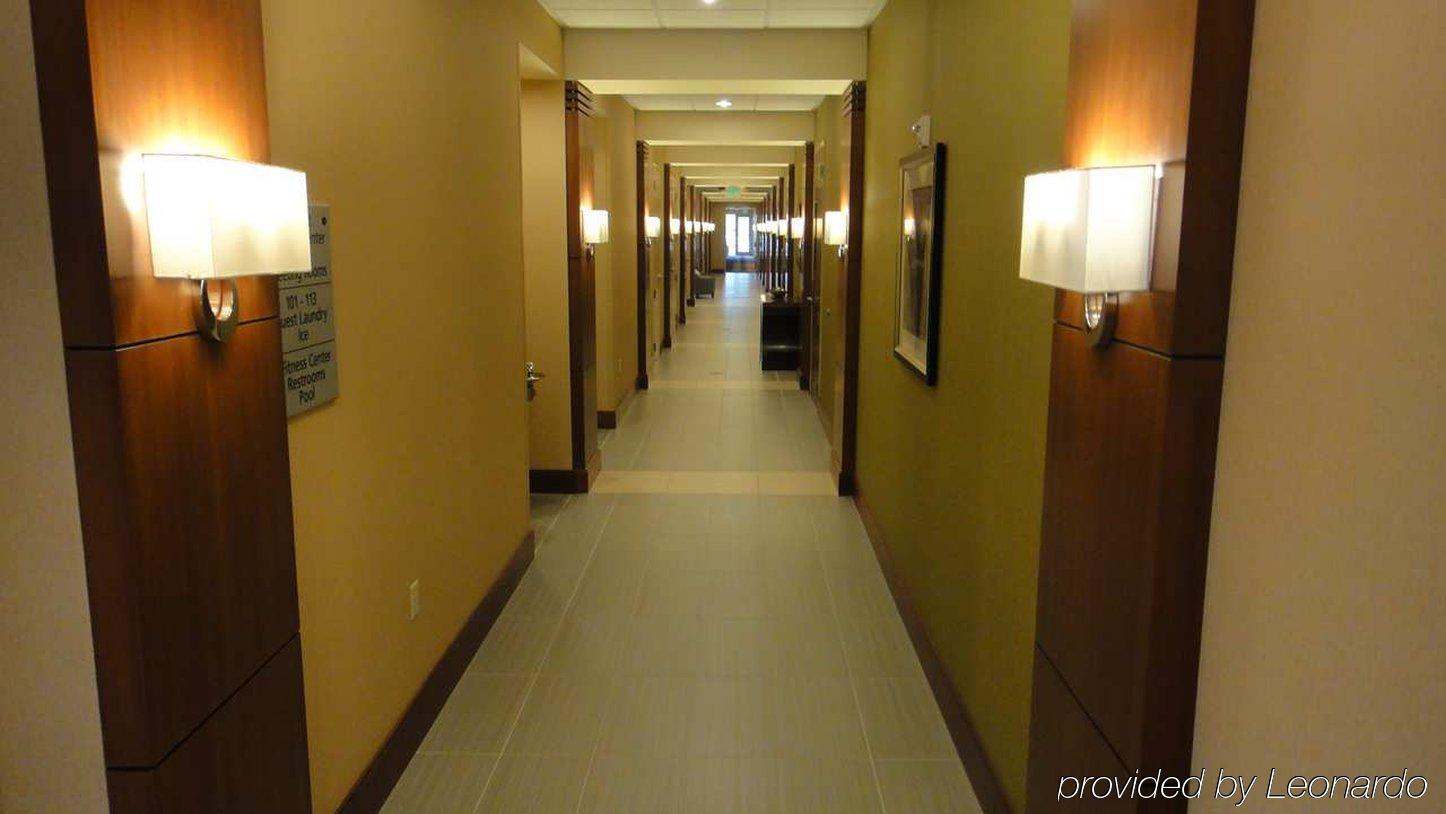 Hotel Hampton & Riverside/corona East Riverside
