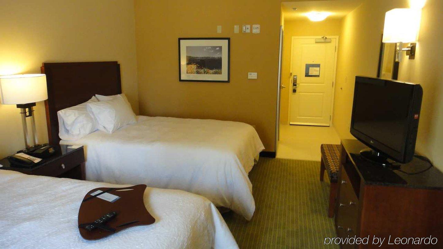 Hampton & Riverside/corona East Hotel 3*